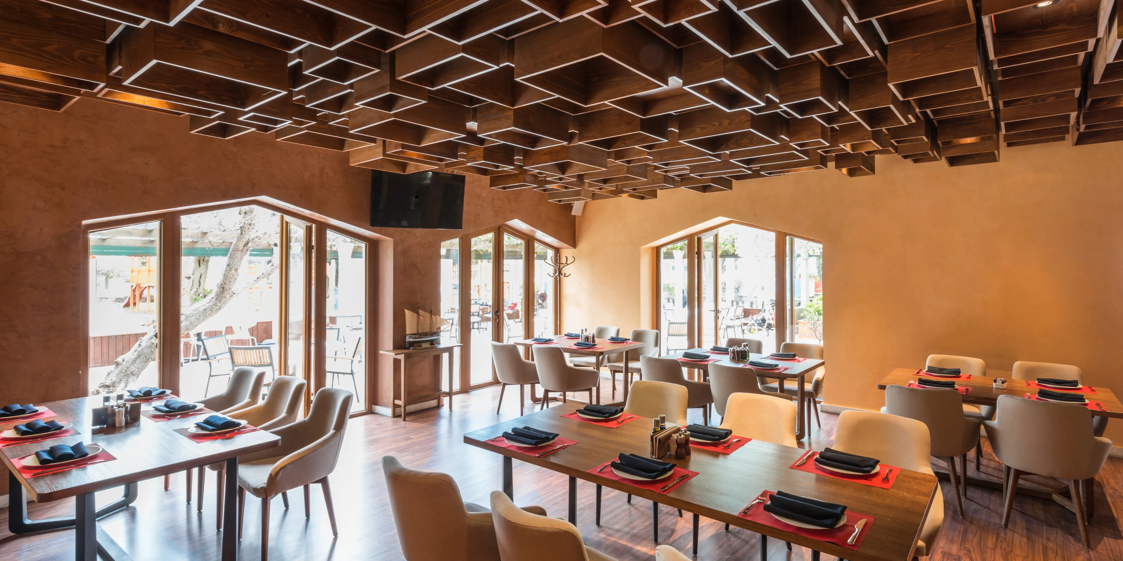 Best Food Franchise in Gurugram | Enquire Now Restaurant, Cafe & Bar Options